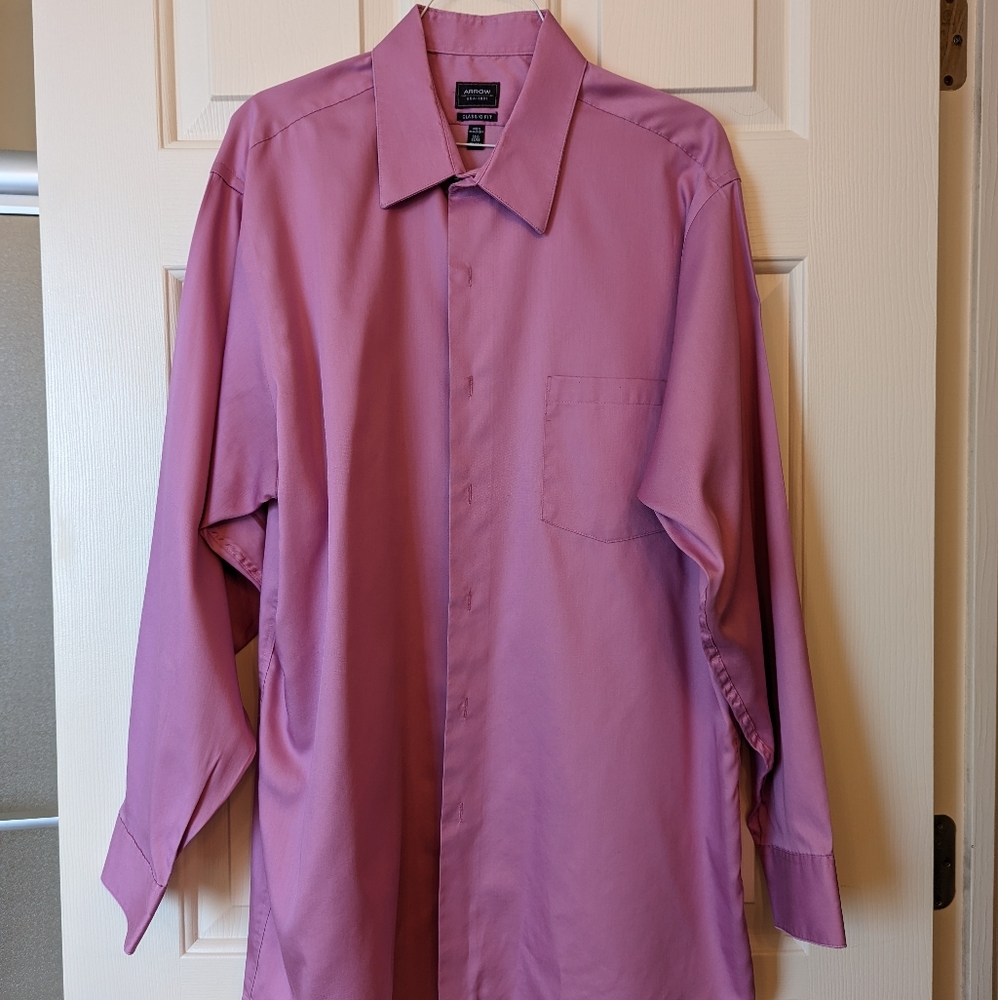 Arrow pink button down